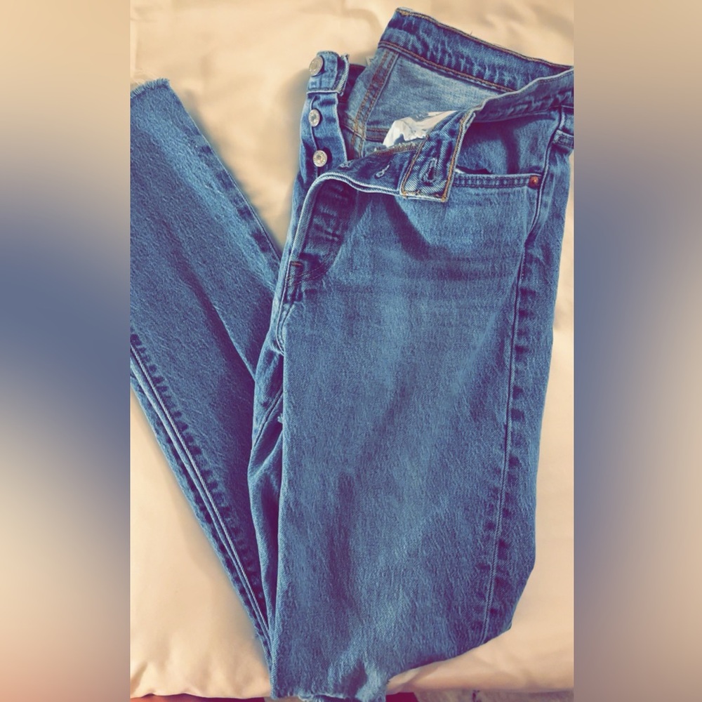 Womens Levis